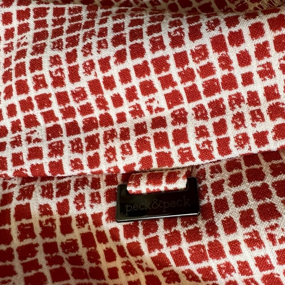 Peck & Peck Red Patterned Cropped Pants - Picture 3 of 4